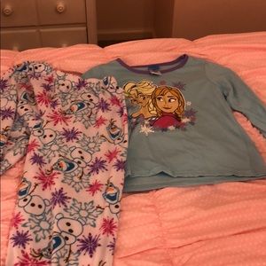 Disney Elsa and Anna Winter pajama
